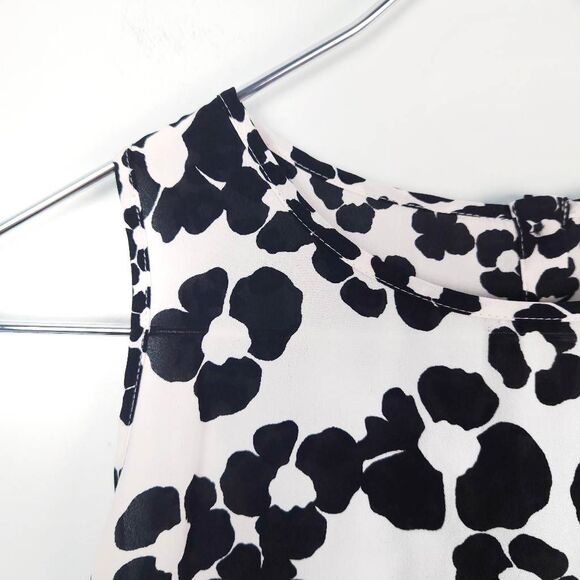 LOFT High Low Black White Floral Semi-Sheer Sleeveless Flowy Blouse Top Small - Picture 2 of 8